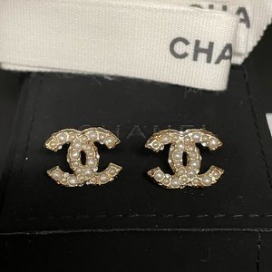 Chanel Classic CC Logo Gold Pearl White Stud Earrings.